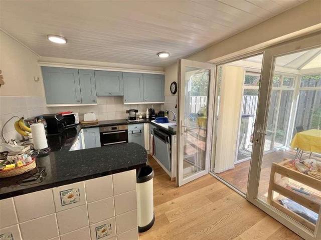 House for sale in Charlesworth, East Midlands
