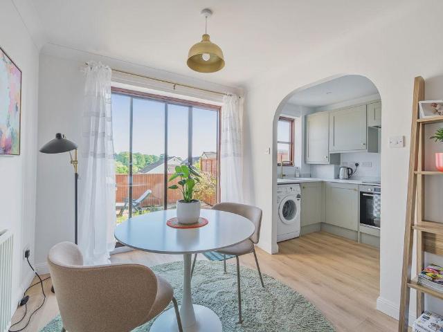 House for sale in Follaton, Strode