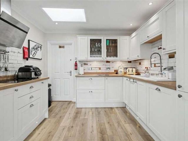 House for sale in Eastbridge, Suffolk