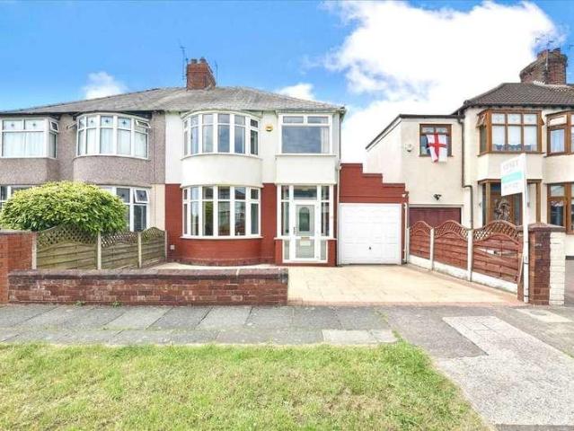 House for sale in Allerton, Calderstones