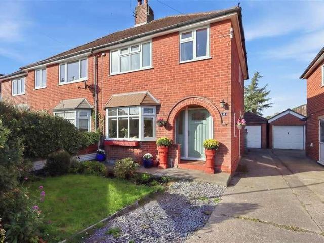 House for sale in Brookside, Chesterfield