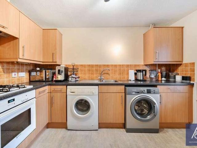 House for sale in Radstone Fields, Brackley