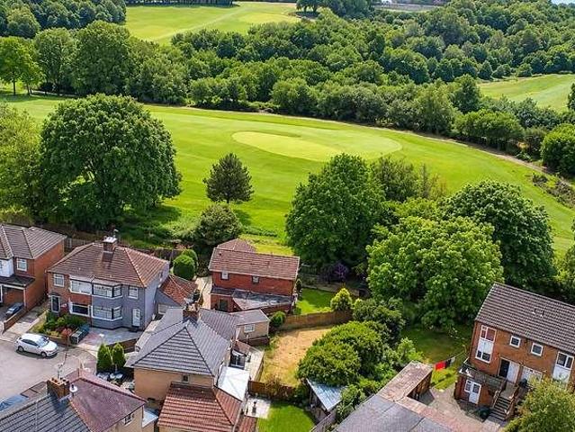 House for sale in Chapel Field, Bury
