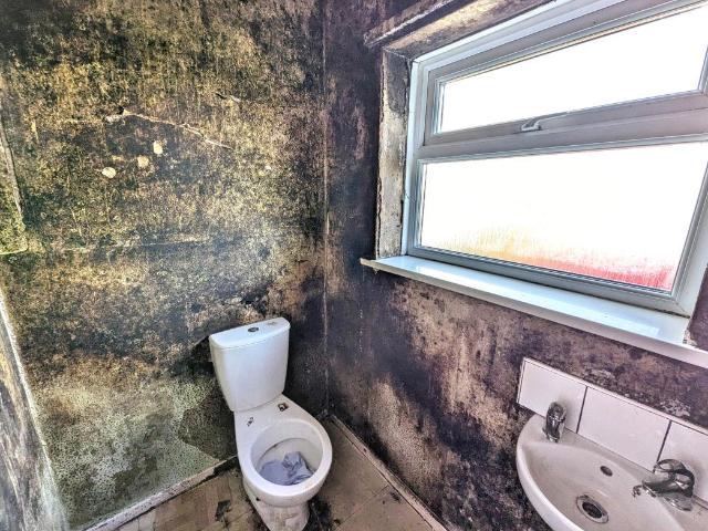 House for sale in No Place, Stanley