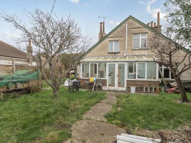 House for sale in Clapham, West Sussex