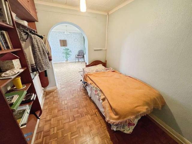 House for sale in Ladybridge, Lee Bank