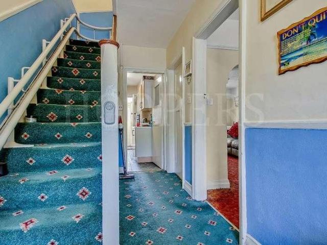 House for sale in Dollis Hill, Greater London