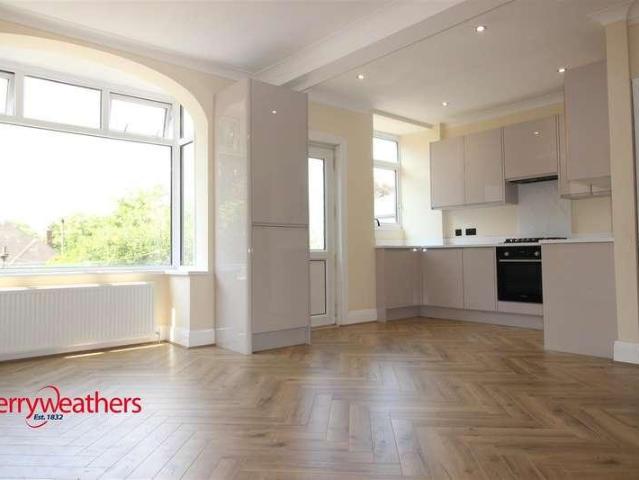 House for sale in Rotherham, Moorgate
