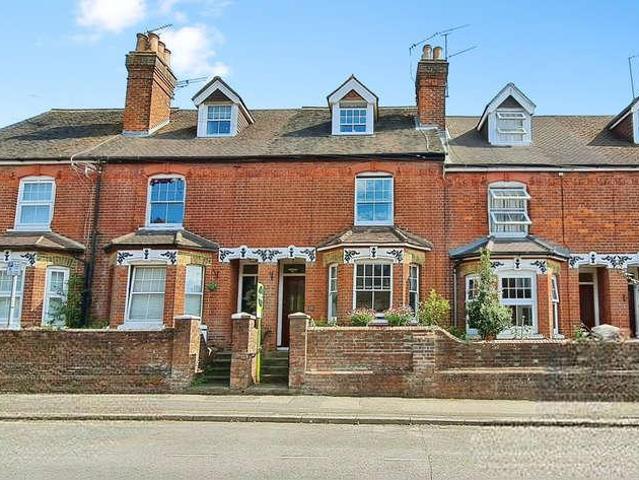House for sale in New Town, Horsham