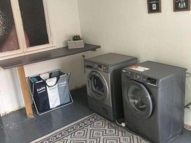 House for sale in Carrville