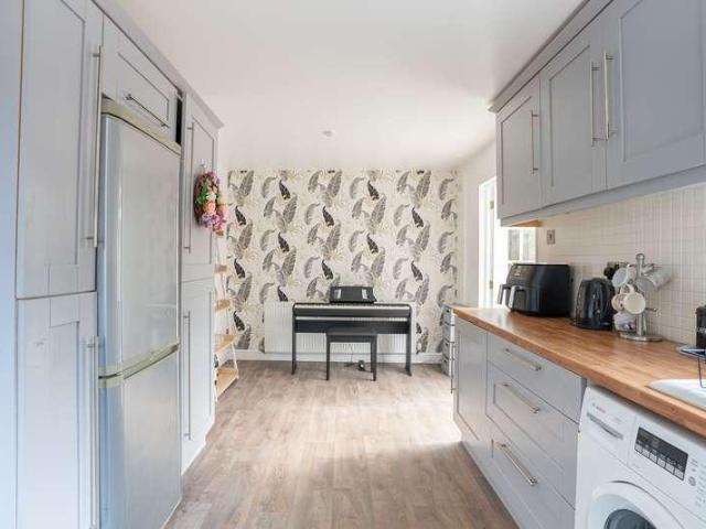 House for sale in Mold