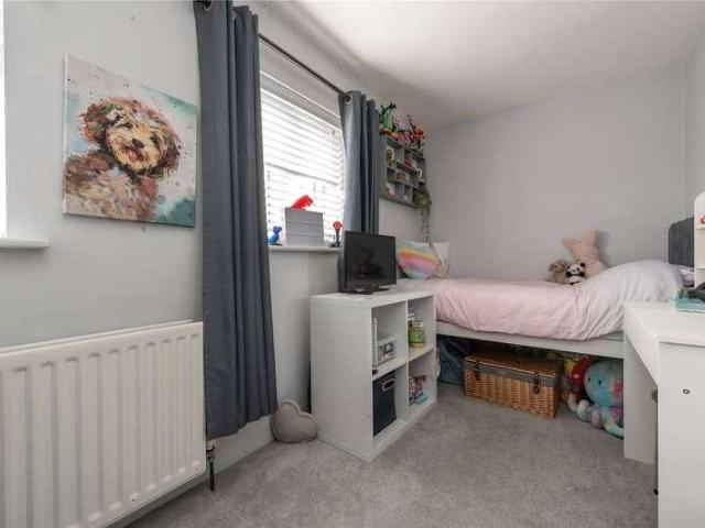 House for sale in Pachesham Park, Surrey