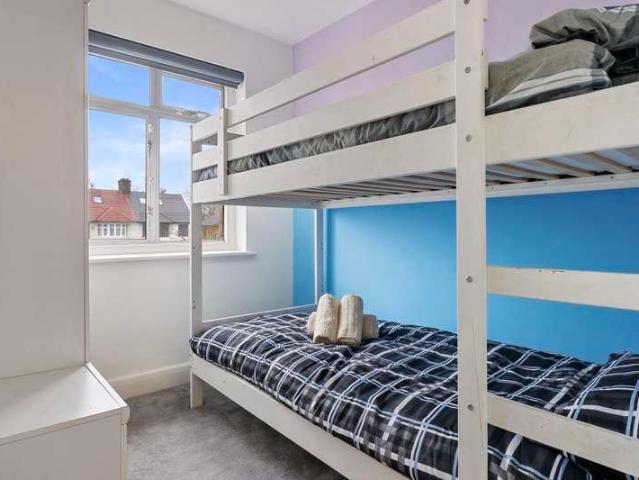 House for sale in Lane, Greater London