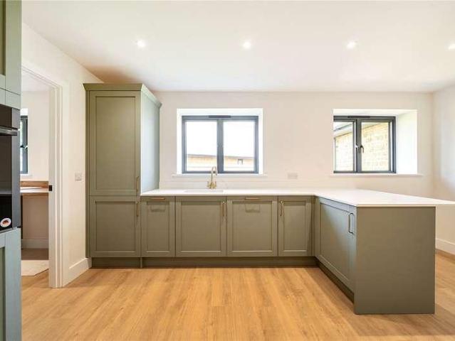 House for sale in Moor, South Petherton
