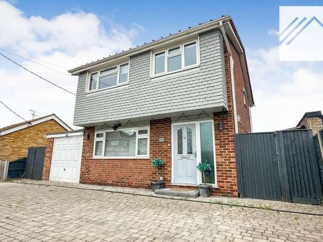 House for sale in Canvey Island
