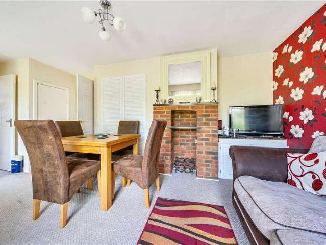 House for sale in Marlborough, Easton Royal