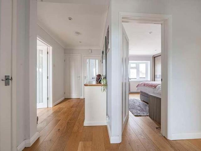 House for sale in Emmington, Berrick Salome