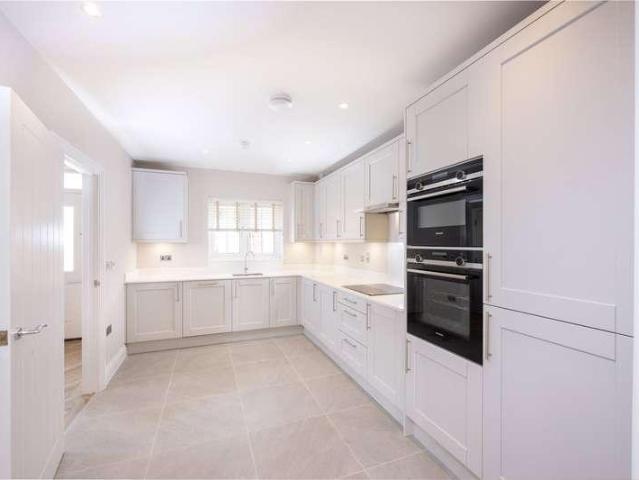 House for sale in Chavey Down, Winkfield