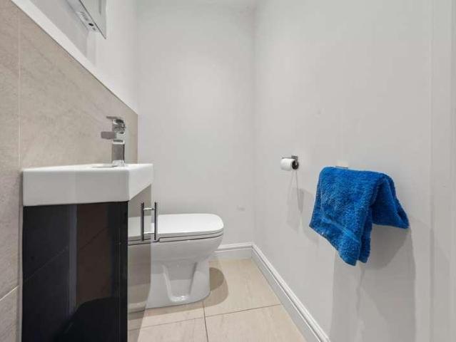 House for sale in Rainhill Stoops, Rainhill