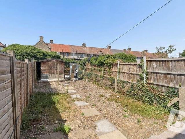 House for sale in London Borough of Barking and Dagenham, Greater London
