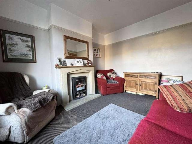 House for sale in Skelmanthorpe, West Yorkshire