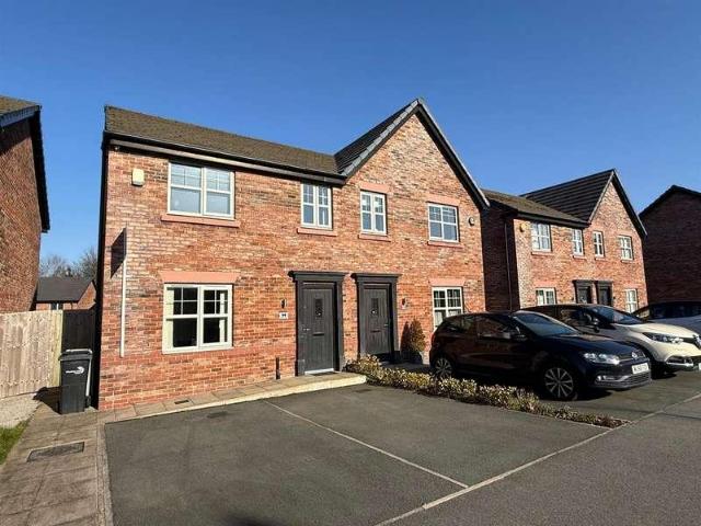House for sale in Bollinbrook, Macclesfield