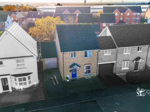 House for sale in Chadwell St Mary, Essex