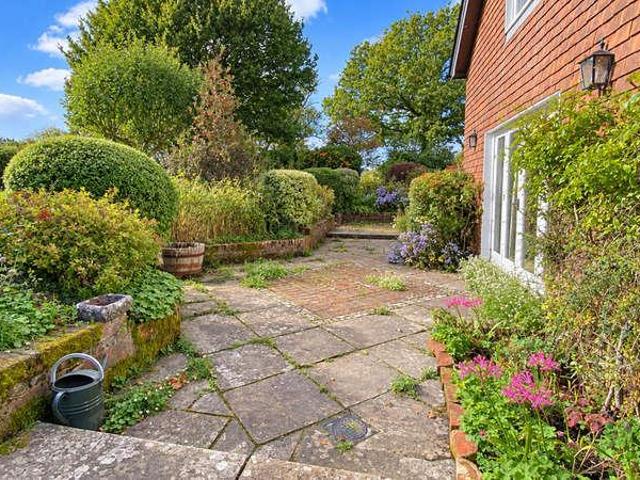 House for sale in Buriton, East Hampshire