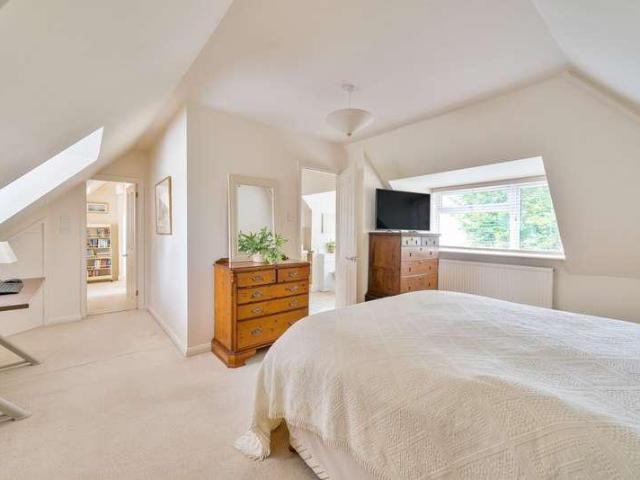 House for sale in Stoke D'Abernon, Blackhills