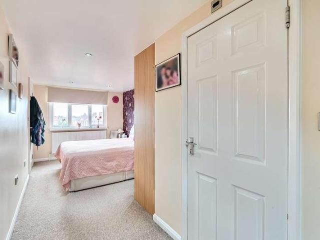 House for sale in Hayes, Greater London