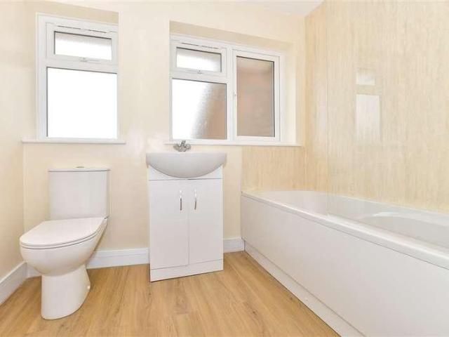 House for sale in Glynde, West Sussex