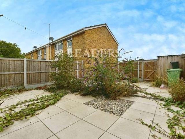 House for sale in Chipping Hill, Essex
