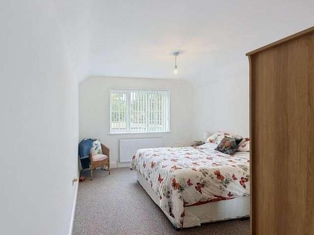 House for sale in Chipping Hill, Essex