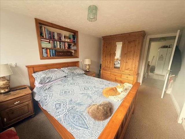 House for sale in Healing, North East Lincolnshire