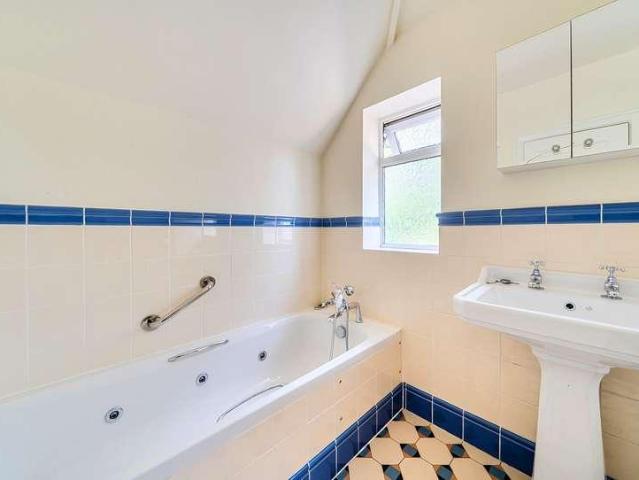 House for sale in Red Hill, Surrey