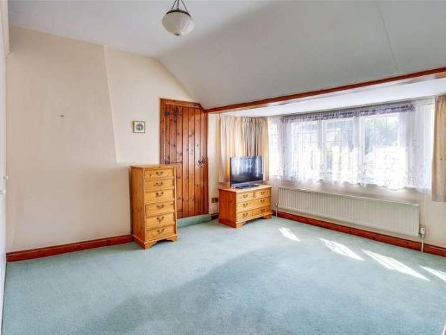 House for sale in Piddington and Wheeler End, Lane End
