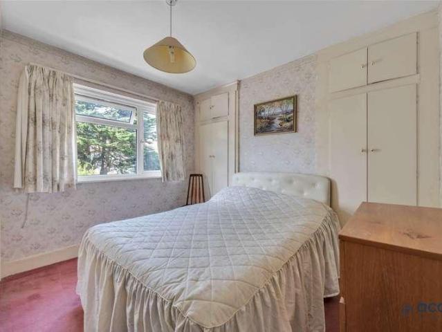 House for sale in Kingsbury, Greater London