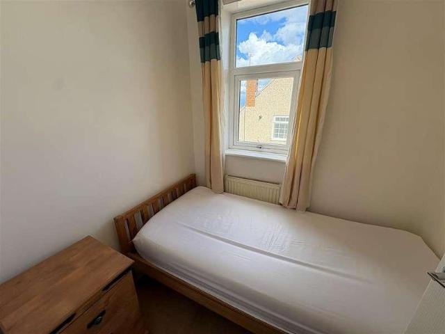 House for sale in Broad Folds, Clayton