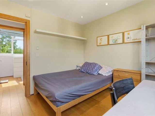 House for sale in Balham, Greater London