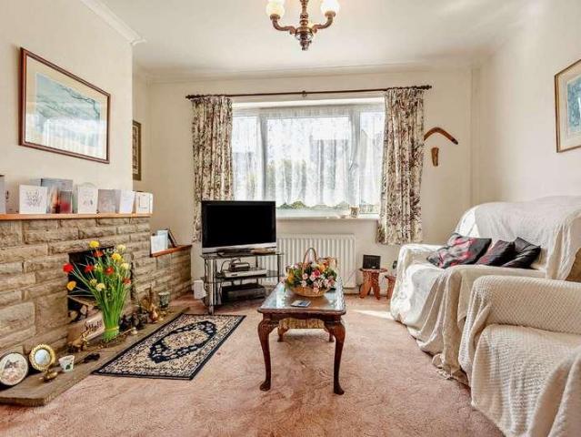 House for sale in Fossebridge, Gloucestershire