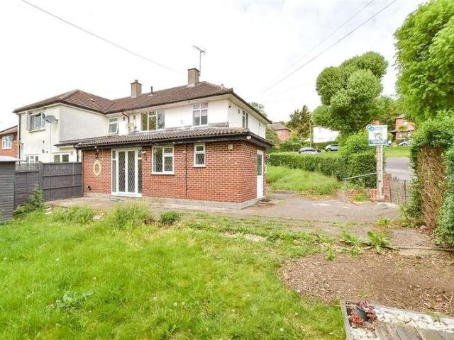 House for sale in Chingford, Greater London