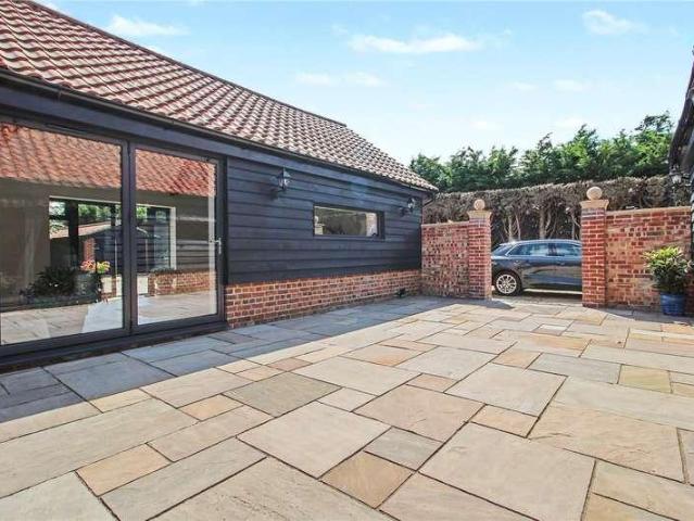 House for sale in Eastbridge, Suffolk