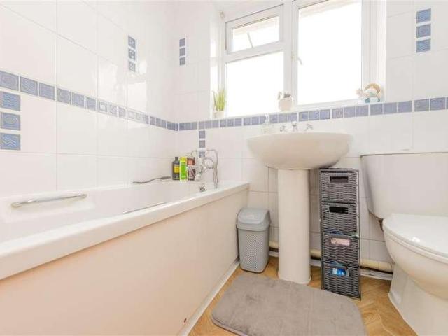 House for sale in Snodhurst, Chatham