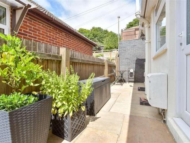 House for sale in Elms Vale, Ash