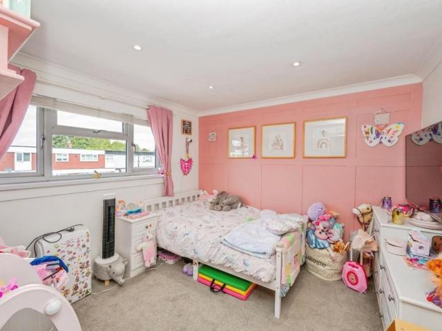 House for sale in Leyfields, Kettlebrook