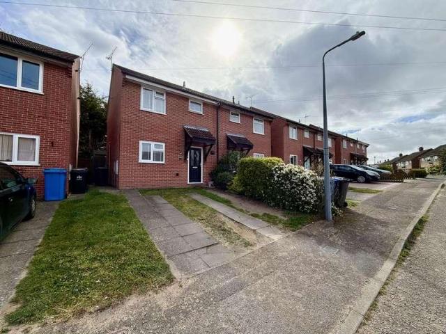 House for sale in Key Street, Suffolk