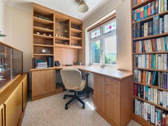 House for sale in Fareham, Heathfield