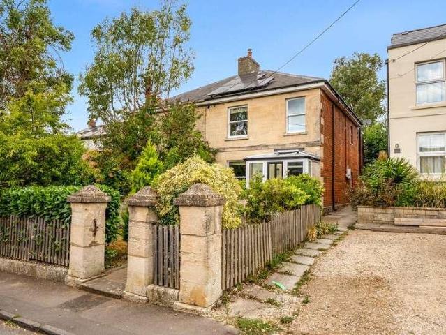 House for sale in Stroud, School House