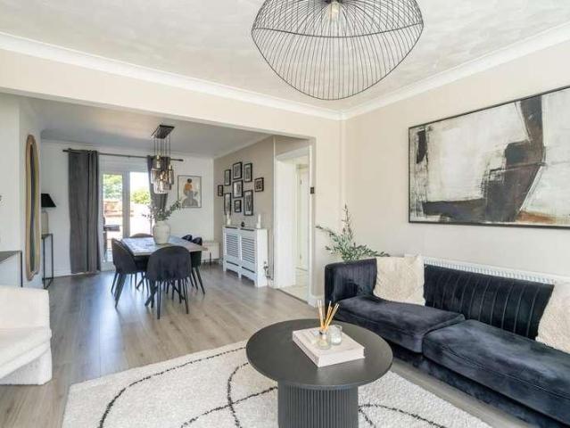 House for sale in Clapham, West Sussex