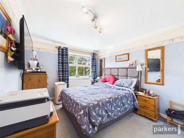 House for sale in Woodley